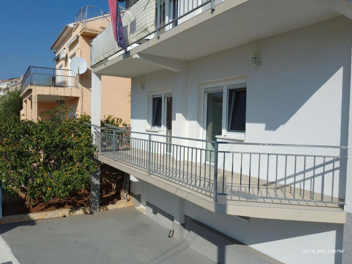 Apartman Tomic - Copacabana Beach Okrug Gornji Exterior foto