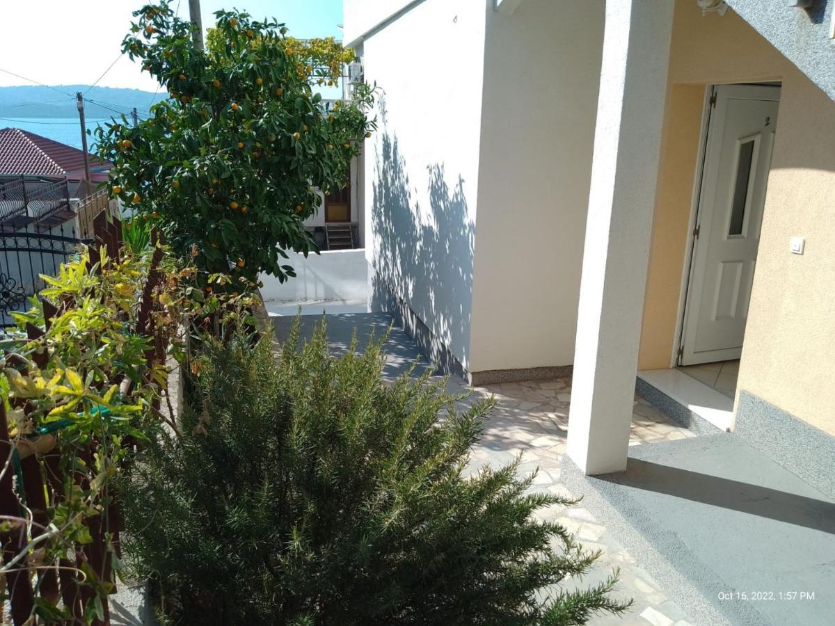 Apartman Tomic - Copacabana Beach Okrug Gornji Exterior foto